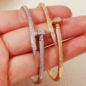 Juste Un Clou Stainless Steel Crystal Elegant Bangle Bracelet
